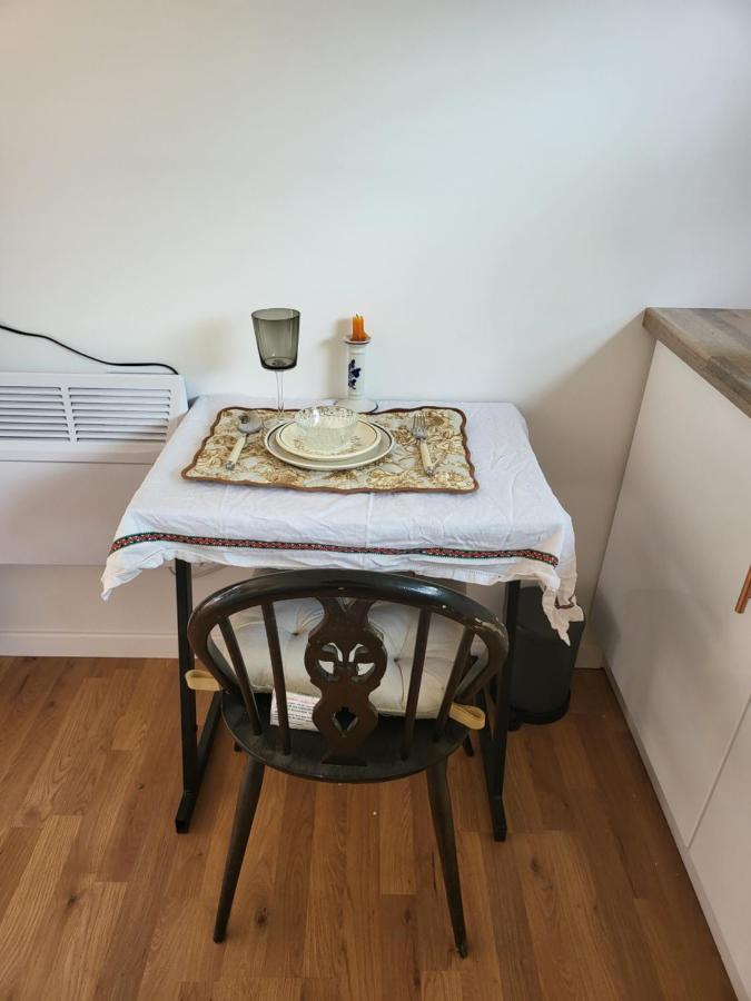רדינג The Apple And Plum Cottage Studio Apartment New מראה חיצוני תמונה