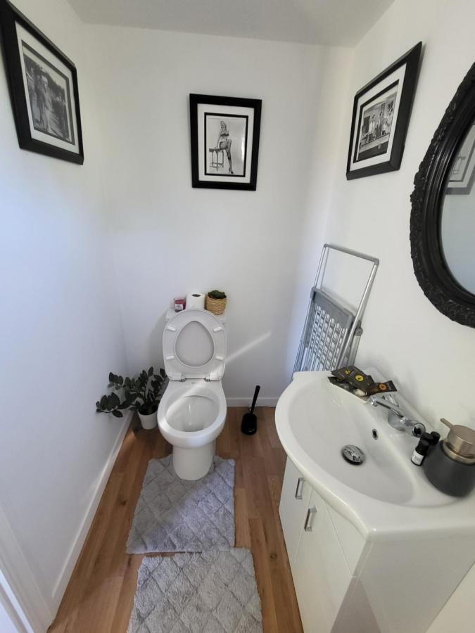 רדינג The Apple And Plum Cottage Studio Apartment New מראה חיצוני תמונה