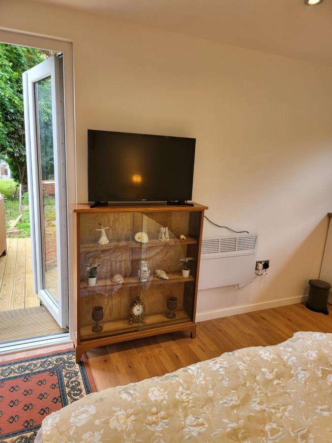 רדינג The Apple And Plum Cottage Studio Apartment New מראה חיצוני תמונה